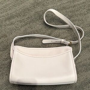 White Vintage Coach Shoulder Bag